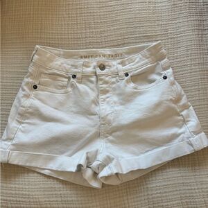 American Eagle Outfitters White Jean Shorts Mid-Rise